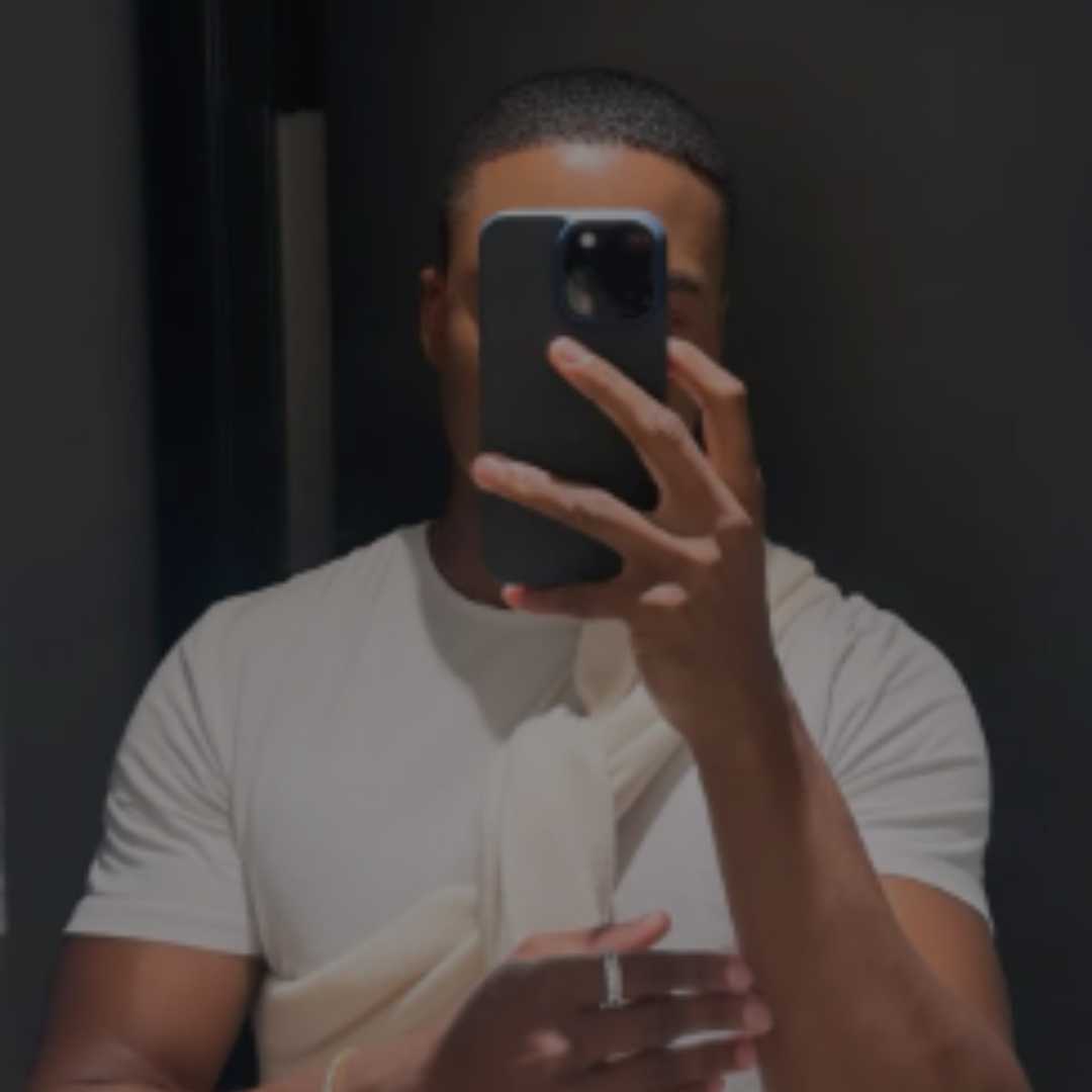 <em>David macias.p</em>